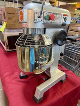 Commercial Stand Mixer 15 qt. Dough Mixer Heavy Duty Silver Electric Food Mixer with 3-Speeds Adjustable 500 W! (NEW - MINOR DAMAGE FROM SHIPPING!)
