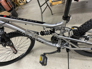 Mongoose Limestone Mountain Silver Bike - 21 speed -  new