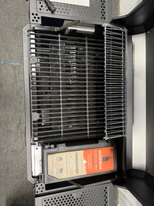 Masterbuilt AutoIgnite Series 545 Digital Charcoal Grill and Smoker in Black!! BRAND NEW(HANDLE BROKE OFF DURING SHIPPING)!!