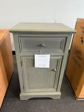 Safavieh Jarome Gray Storage End Table!! BRAND NEW(MINOR MANUFACTURER DEFECT ON TOP, BARELY NOTICEABLE)!!
