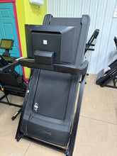 NordicTrack Commercial Series 1250 Treadmill! (STORE DISPLAY - HAS SOME USAGE BUT IS CLEAN!) - (MUST BRING A TRUCK OR TRAILER FOR PICK UP - WILL NOT FIT IN AN SUV!)