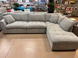 Thomasville Miles Fabric Sectional with Power Footrest! (BRAND NEW & ASSEMBLED)!!