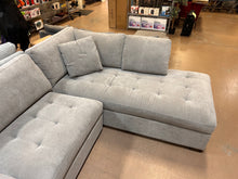 Thomasville Miles Fabric Sectional with Power Footrest! (BRAND NEW & ASSEMBLED)!!