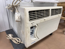 Fredders 12,000 BTU Digital Window Air Conditioner! (USED - MISSING SIDE PANELS)