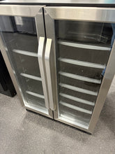 Silhouette Dual Zone 23.81 in. Wide 60 beverage cans and 27 bottles of wine Built-in Beverage Center in Stainless Steel! (BRAND NEW)