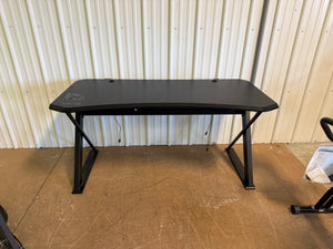 DPS Radius 60” Gaming Desk! (USED - SCRATCHED/CHIPPED FROM SHIPPING!)