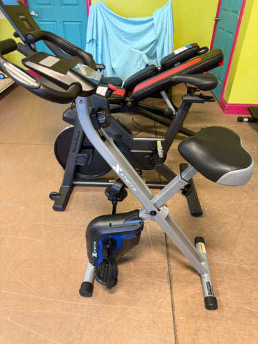 XTERRA FB160 Folding Bike! (NEW & ASSEMBLED)