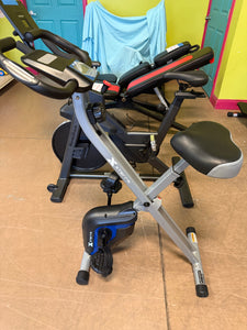 XTERRA FB160 Folding Bike! (NEW & ASSEMBLED)