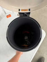 Brabantia NewIcon 3.2 Gal. (12 l) Soft Beige Step On Trash Can!! NEW(MINOR DENT FROM SHIPPING)!!