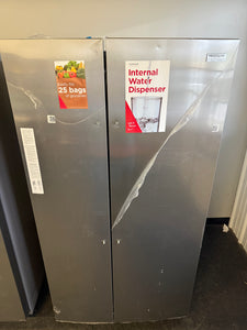 Frigidaire Gallery 26-cu ft Side-by-Side Refrigerator with Ice Maker and Water Dispenser ( Smudge-Proof Stainless Steel ) ENERGY STAR Certified! (NEW - MINOR DENT)
