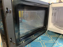 Hamilton Beach 1.1 cu ft Countertop Microwave Oven in Stainless Steel! (USED)