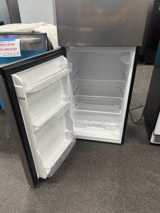 Vissani 4.5 cu. ft. 2-Door Mini Refrigerator in Platinum Steel with Freezer!! BRAND NEW!!