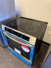 Frigidaire 30-in 4 Burners 5.3-cu ft Convection Oven Slide-in Single Induction Range (Stainless Steel)! (NEW - DENTED)