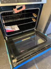 Frigidaire 30-in 4 Burners 5.3-cu ft Convection Oven Slide-in Single Induction Range (Stainless Steel)! (NEW - DENTED)