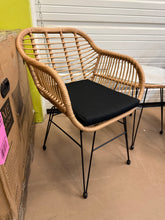 Winado 3-Piece Wicker Outdoor Bistro Set with Transparent Glass Table and Chair Seat Cushion! (NEW & ASSEMBLED)