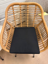 Winado 3-Piece Wicker Outdoor Bistro Set with Transparent Glass Table and Chair Seat Cushion! (NEW & ASSEMBLED)