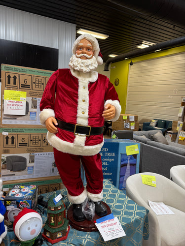 5 ft animated Santa with microphone- used