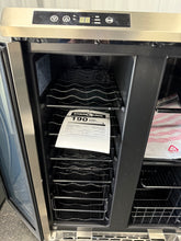 Avanti 24 in. 19-Bottle Wine & Beverage Cooler! (NEW - MINOR DENTS)