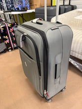 SWISSGEAR Zurich Softside Medium Checked Suitcase, Green! (NEW)