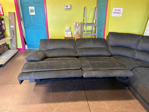 Redding 6-piece Fabric Power Reclining Sectional with Power Headrest! (NEW & ASSEMBLED)

-Brand new, but has one very small blemish on a cushion from shipping