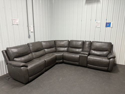 Wylder Leather Power Reclining Sectional with Power Headrests! (DEPARTMENT STORE RETURN - GREAT CONDITION - TWO CHAIRS HAVE RUB MARKS)
