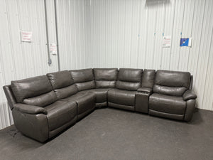 Wylder Leather Power Reclining Sectional with Power Headrests! (DEPARTMENT STORE RETURN - GREAT CONDITION - TWO CHAIRS HAVE RUB MARKS)