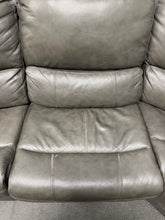 Wylder Leather Power Reclining Sectional with Power Headrests! (DEPARTMENT STORE RETURN - GREAT CONDITION - TWO CHAIRS HAVE RUB MARKS)