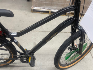 Schwinn Vega Comfort Hybrid Bike! (NEW)