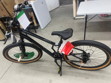 Schwinn Vega Comfort Hybrid Bike! (NEW)