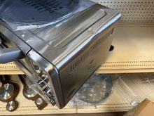Breville Smart Oven Air Fryer Pro Stainless Steel!! BRAND NEW(MINOR DENTS FROM SHIPPING)!!