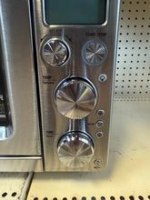 Breville Smart Oven Air Fryer Pro Stainless Steel!! BRAND NEW(MINOR DENTS FROM SHIPPING)!!