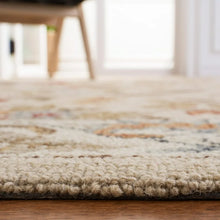 SAFAVIEH Chelsea Alaia Oriental Area Rug, Ivory, 4' x 4' Square! (NEW - WRAPPED IN PLASTIC)
