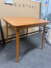 Stakmore Folding Card Table, Fruitwood! (NEW)