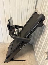 NordicTrack T Series 9 Treadmill!! NEW AND ASSEMBLED(MINOR SCRATCHED PLASTIC)!!