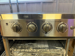 Cuisinart Air Fryer Toaster Oven 7-in-1, 1800W!! BRAND NEW!!