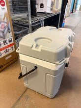 Igloo 25qt Hard Sided Cooler, Grey! (New)