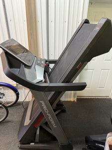 ProForm Pro 2000 Smart Treadmill with 10” HD Touchscreen Display! (USED ONCE - LIKE NEW - LIGHTLY DIRTY FROM SHIPPING)