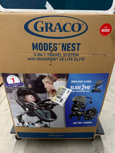 Graco Modes Nest Travel System, Bolton! (NEW IN BOX)