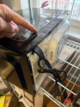 Kenmore 0.7 cu-ft Microwave - Black! (USED LIGHTLY - VERY CLEAN - MINOR DENT!