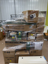 CHRISTMAS TREE - Liquidation Pallet number 2425!!

About 7 ft tall!

General merchandise - CHRISTMAS TREES! (MOST ARE LED TREES)

Price: $499.00 - (SPIN OUR DISCOUNT WHEEL FOR A DISCOUNT UP TO 25% OFF!)