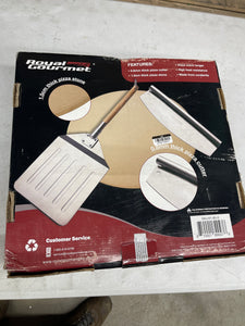 Royal Gourmet 3-Piece Pizza Set including pizza stone, peel and cutter - new in box