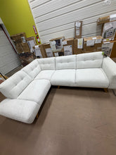 NEW SECTIONAL — $599 AFTER AUTOMATIC 25% DISCOUNT! 

🦍NO SHIPPING

Stretch out on the Aiden & Ivy Aeva 2-piece sectional! This light gray, L-shaped sofa has a roomy chaise, tufted backs, sleek track arms, and light