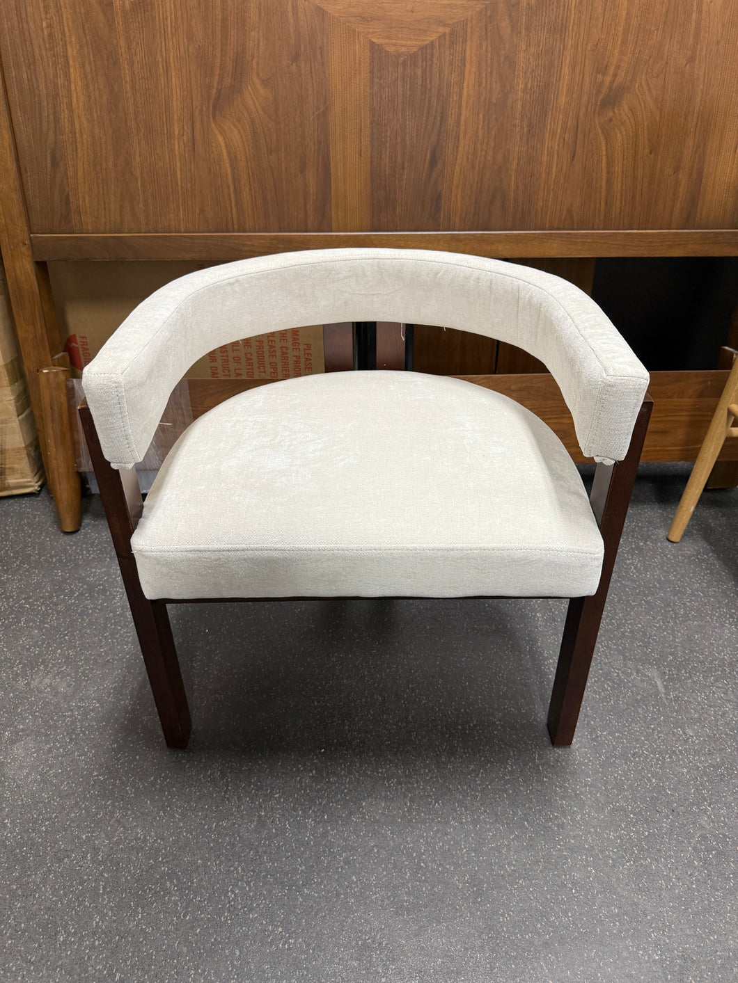 XIYUYEU Modern Accent Chair Upholstered Armchair! (SINGLE - NEW & ASSEMBLED)