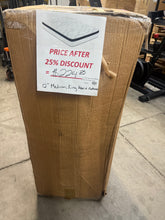 12" Medium Pillow Top Hybrid Mattress, King!! NEW IN BOX!!