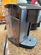 Keurig K-Elite Single-Serve K-Cup Pod Coffee Maker with Iced Coffee Setting! (USED - CLEAN)