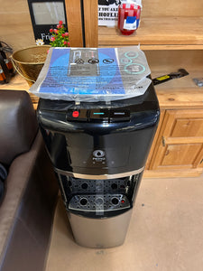 Primo Deluxe Bottom Load Black and Stainless Water Dispenser! (NEW OUT OF BOX)