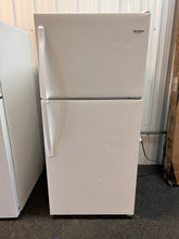 Whirlpool 18.2-cu ft Top-Freezer Refrigerator (White)! (NEW - SCRATCH/DENT)