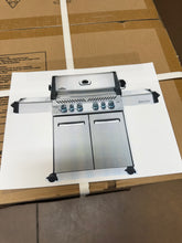 (NATURAL GAS!!) - Napoleon Prestige 500 4-Burner Natural Gas Grill in Stainless Steel with Infrared Side and Rear Burners and Rotisserie Kit! (NEW IN BOX)
