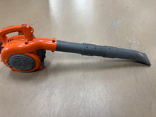 Husqavarna 125cc Leaf Blower! (USED - WORKS GREAT)