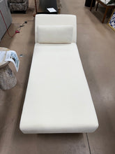 White Accent Chaise Lounge, White! (NEW)